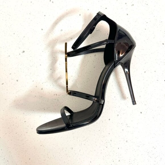 Saint Laurent Cassandra Gold-Logo Embellished Patent Leather Heels - Picture 6 of 8